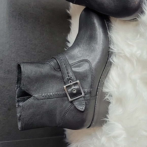 SALVIA Cable Sheep Nappa Black Ankle Buckle Booties Size 11.5 - Picture 2 of 13